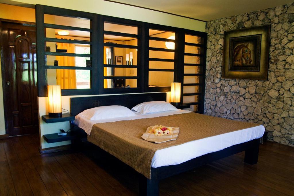 แองเจลินา บีช รีสอร์ต แอนด์ อิตาเลียน เรสเทอรองต์ มาลาปาสกัว Hotel เกาะมาลาปัสกัว ภายนอก รูปภาพ